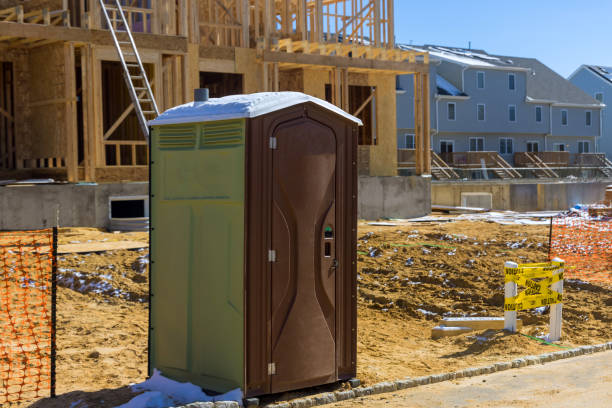 Portable Toilet Options We Offer in Hudson, IL