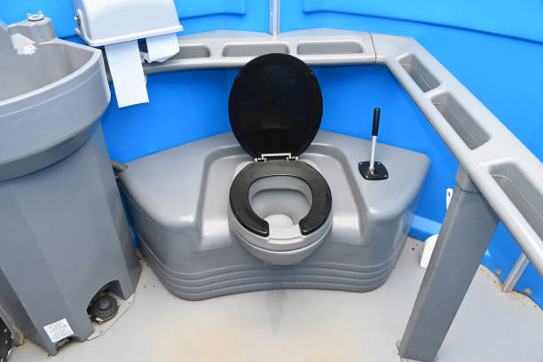 Best Luxury portable toilet rental  in Hudson, IL